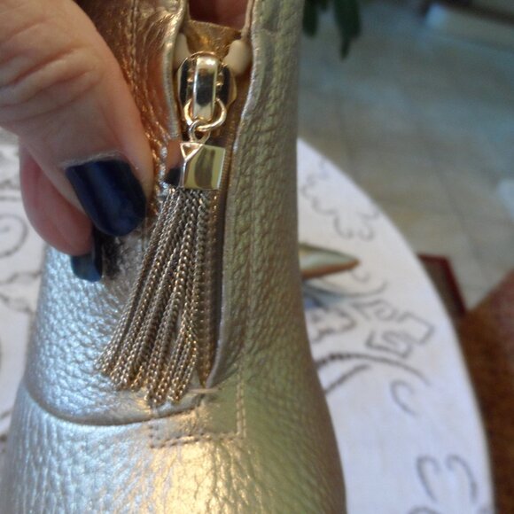 New Jimmy Choo Gold Metallic Ankle Boots w/Front Chain Detail Size 38.5B - Picture 7 of 16